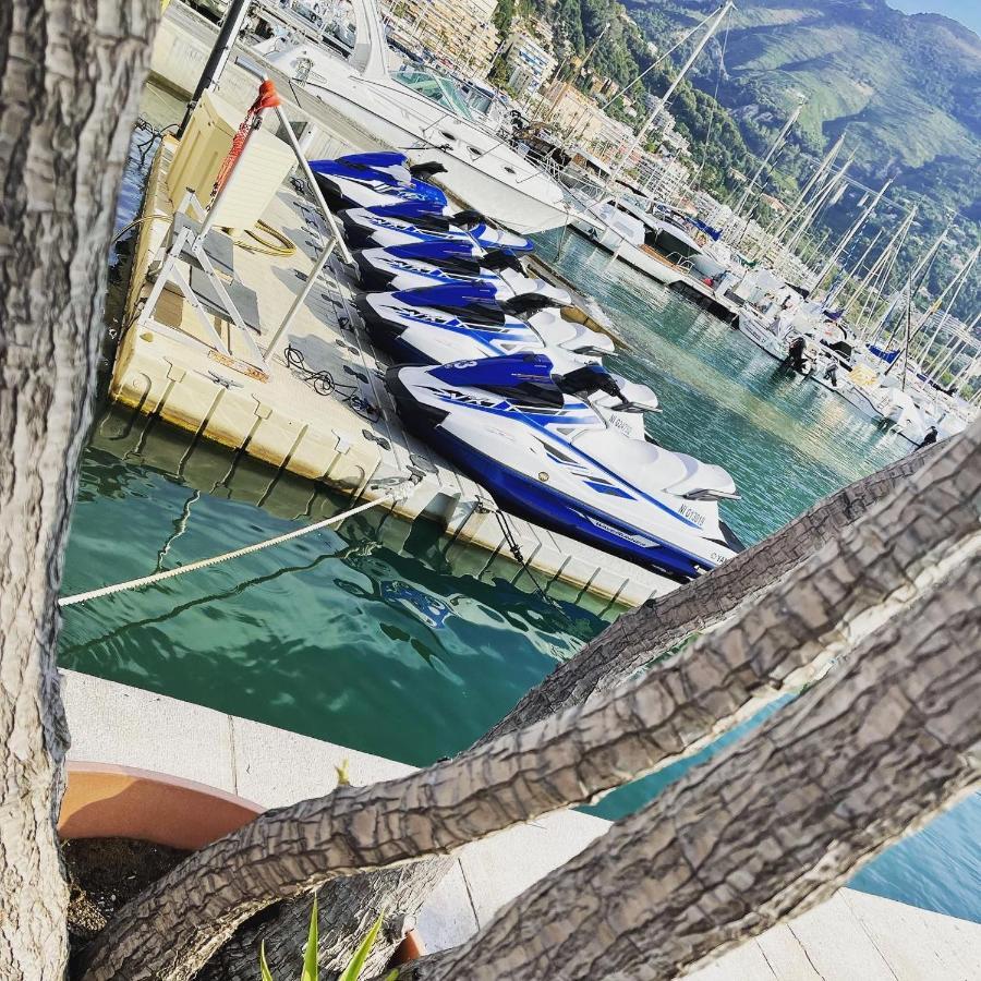 Location Saisonniere Menton 220 M Des Plages 외부 사진